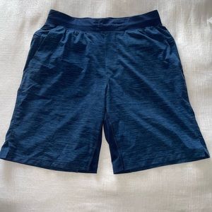 Lululemon T.H.E. Shorts Navy Size Medium